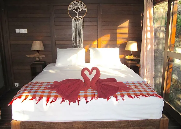 Twin Island Villas & Dive Resort